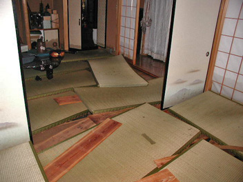 座敷