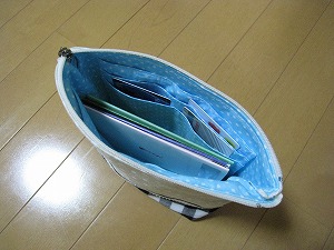 ポーチ２