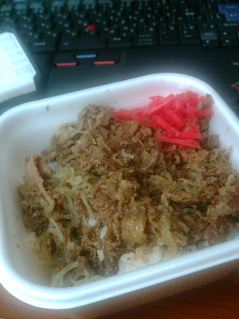 神宮球場の牛丼？？
