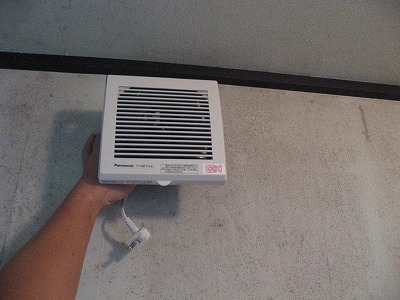 換気扇３