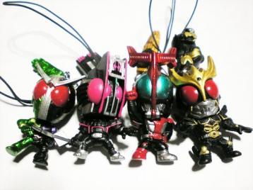 仮面ライダーストラップ