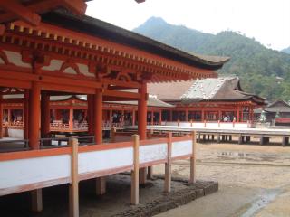 厳島神社