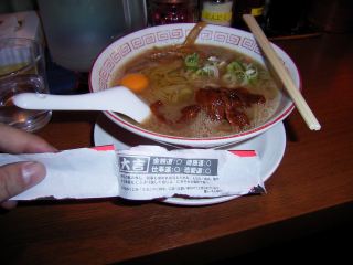 徳島ラーメン　東大　醤油ラーメン