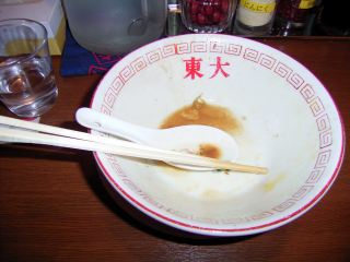 徳島ラーメン　東大　完食