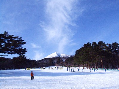 磐梯山とスキー場03