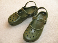 crocs