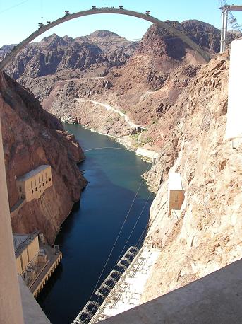 hoover dam 3.JPG