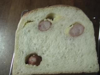 ウィンナ－＆チーズ断面