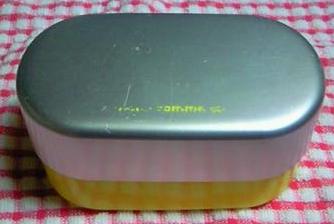 お弁当箱五代目