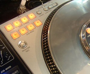 Technics SL-DZ1200のCUEポイントの設定方法 | DJ機材専門店