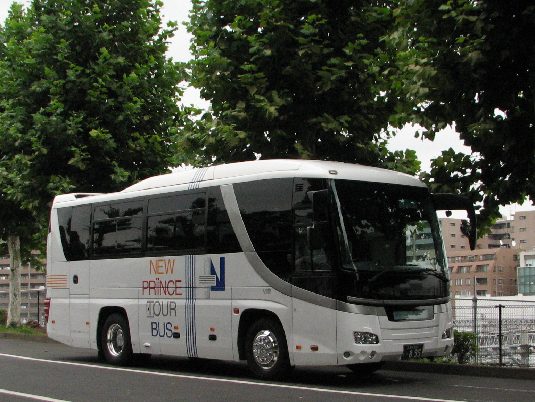 短胴大型観光バス～日野製～