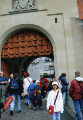 イノヴァンシュタイン城の入り口