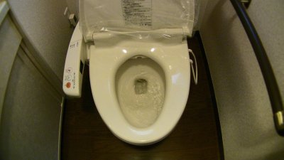 1Fトイレの排水