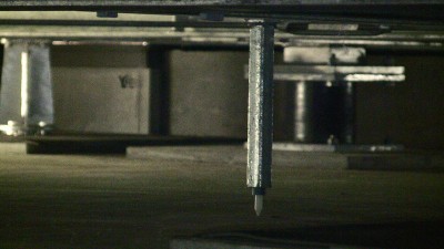 免震装置の変位計