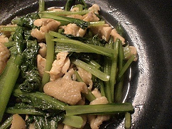 2006 9 26 小松菜と鶏皮の炒め物.jpg