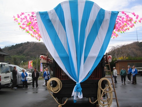 山車の後ろ姿