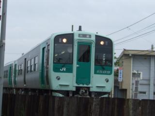 汽車(JR石井駅付近)