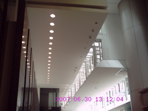 六本木一丁目駅（6月30日）