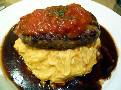 ハンバーグオムライス