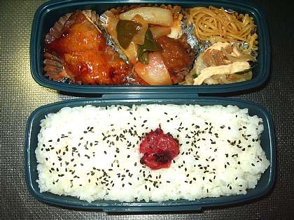 ☆今日のランチ｢中華弁当」By 家弁 09-12-08