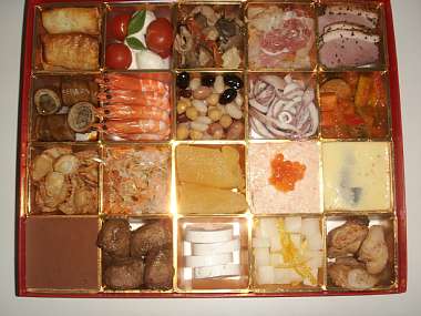 ☆ お取り寄せ　博多 久松 お節詰め合わせ