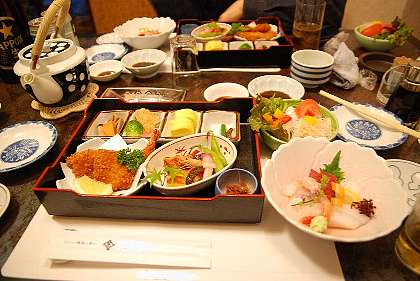 ☆今日のランチ「会席弁当」09-11-30