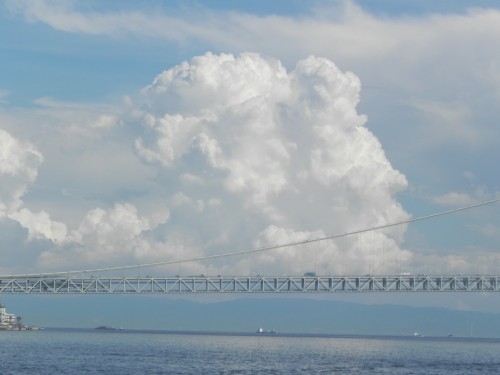 海峡の雲.JPG