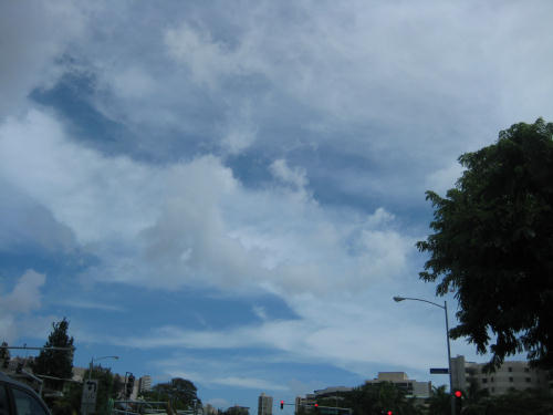 今日のハワイの空1