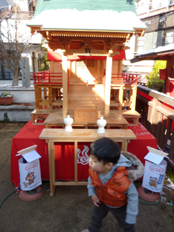 狩猟神社全景