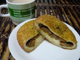 スパイシーカレーパンの中身