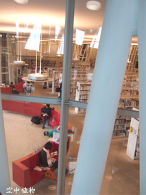 3.4階は仙台市民図書館