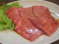 宮城県　大和町　焼肉　おはる　前沢牛カルビ