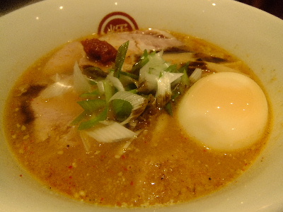 亀有　輝　ラーメン