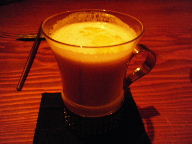 曳舟　バー　Bee