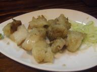 関屋　牛田　居酒屋　モアナ　シロモツ