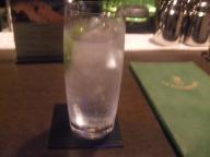 釧路　バー　セントアンドリュース　ジントニック