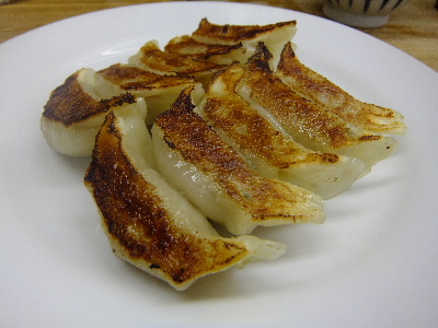 中州　宝雲亭　餃子