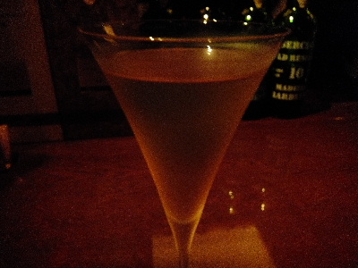 中州　バーヒグチ　バーテンダー