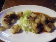 関屋　居酒屋　モアナ　和牛シロモツ焼き