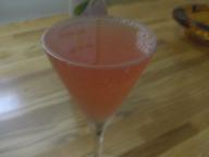 旭川　バー　スプーン　ピンクのカクテル