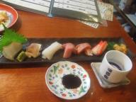 札幌　居酒屋　味百仙　刺身