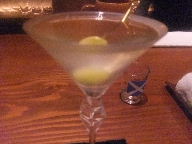 曳舟　バー　Bee　マティーニ