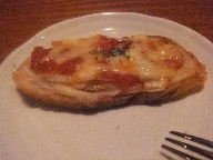 曳舟　バー　Bee