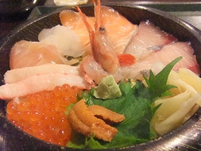 金沢　近江町食堂　海鮮丼