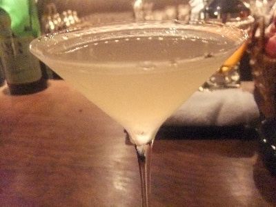 渋谷　バー　石の華　ギムレット