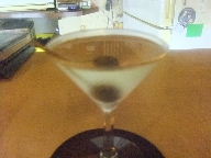 益田　バー　谷間　マティーニ