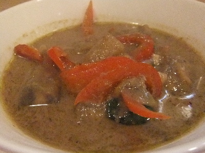 立石　居酒屋　鳥ひで　グリーンカレー