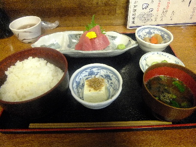 築地食堂　マグロ定食