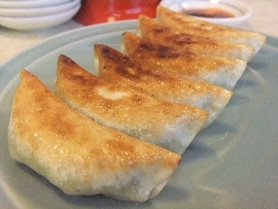 浅草　餃子の王さま　餃子