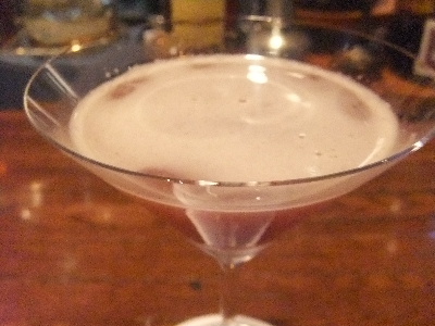 大阪　バー　ベッソ　フライハイト